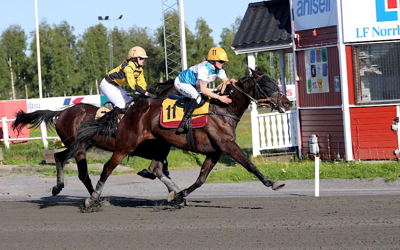 Maiju Leppäjärvi & Scorzone / kuva: Carinas Travfoton